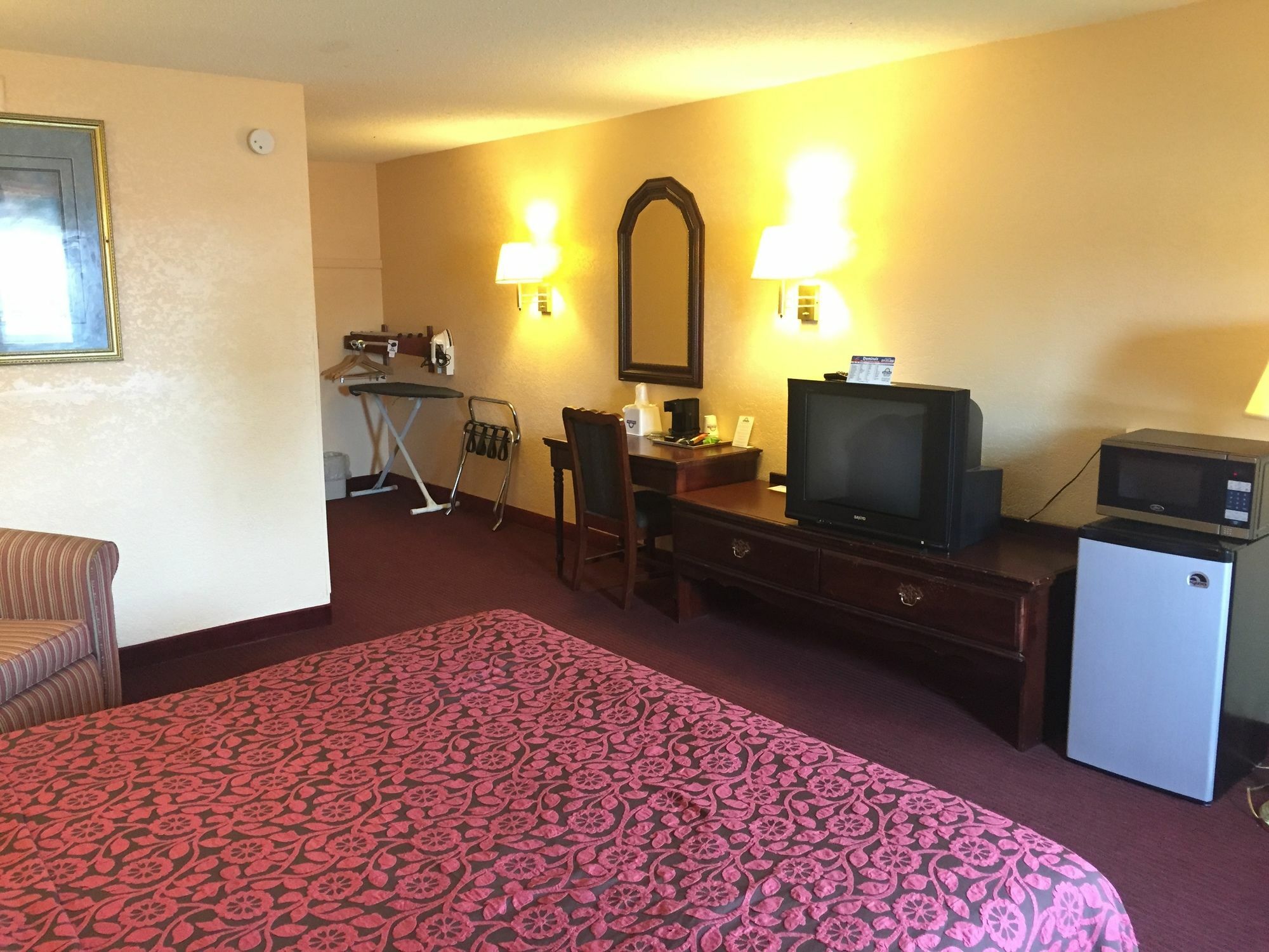 Days Inn By Wyndham Grove City Columbus South Exterior foto